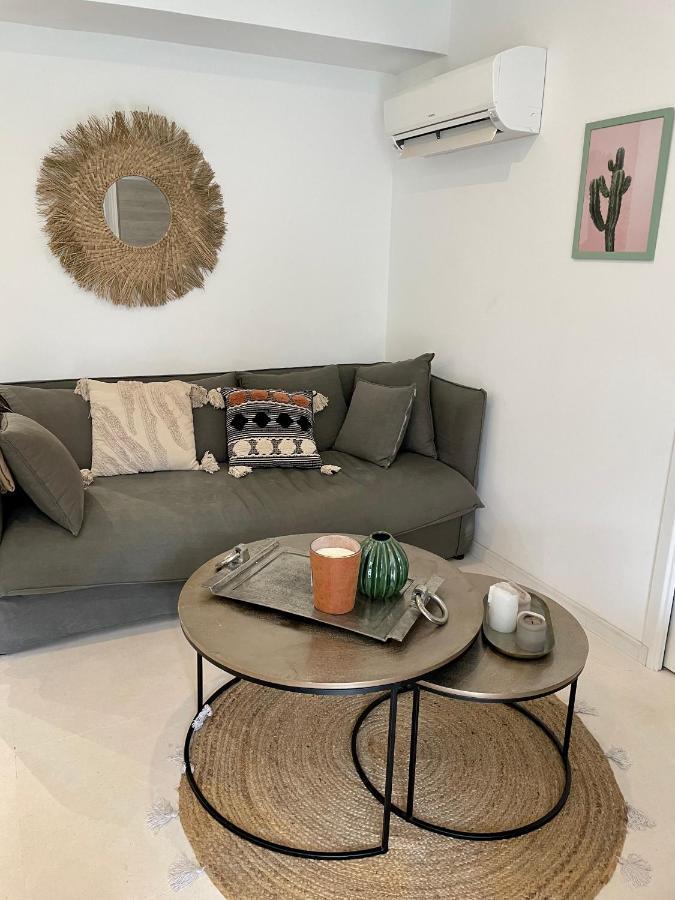 Superbe Appartement Avec Rooftop Prive 쎙뜨호뻬 외부 사진